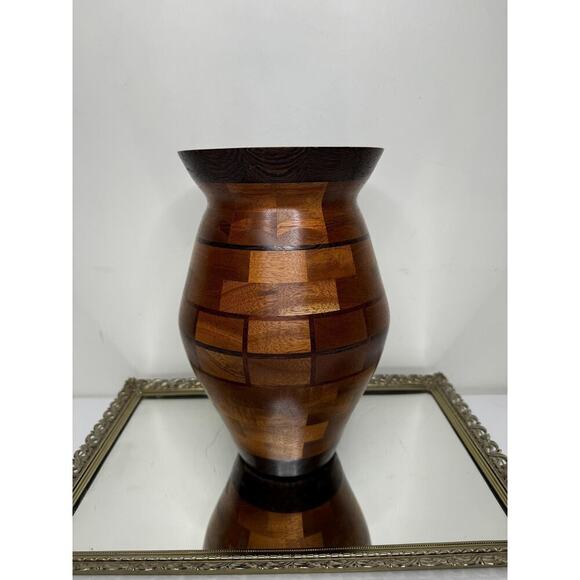 Stunning Large Vintage Segmented Wood Vase - Picture 3 of 8